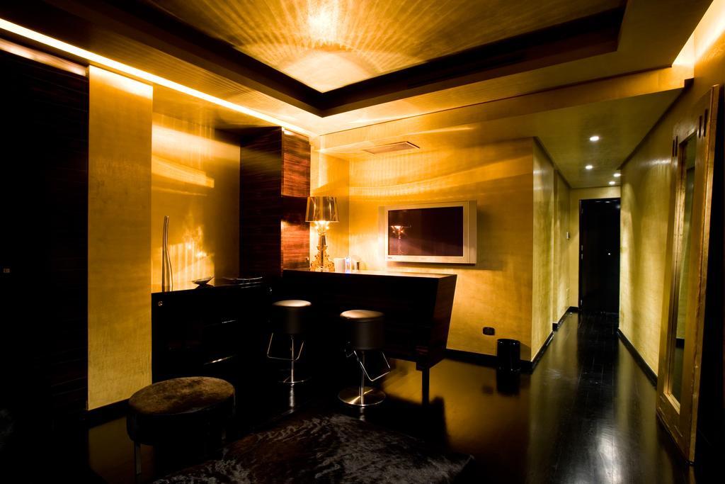 Una Hotels One CTA Exterior foto