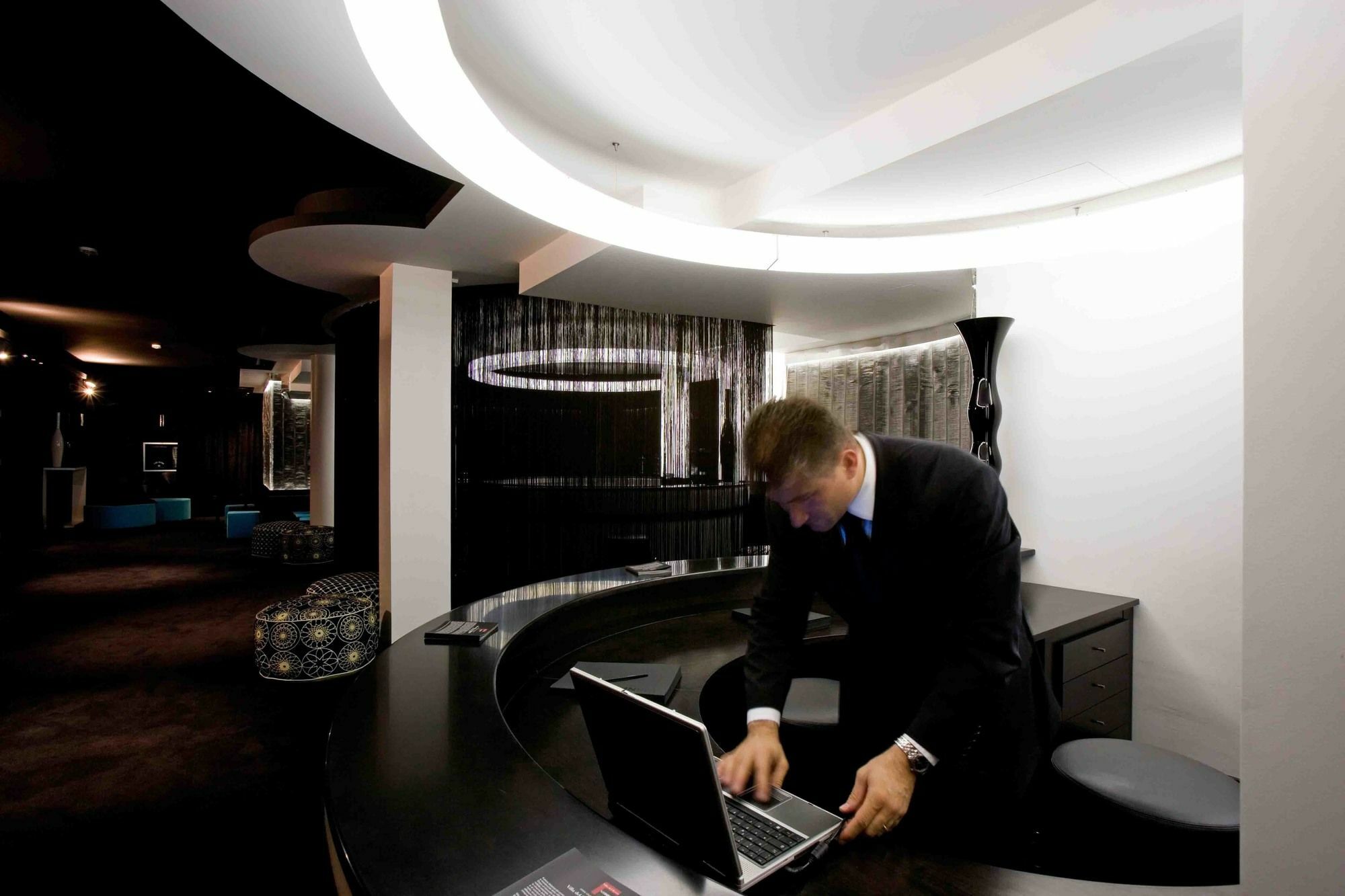 Una Hotels One CTA Interior foto